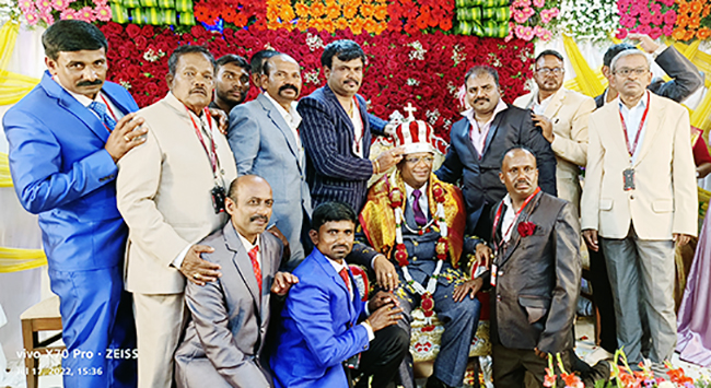 Large gathering join in celebrating the Birthday 2022 of Bro Andrew Richard with grandnuer at Prayer Centre, Budigere in Bangalore on July 17th along with large devotees and members of Grace Ministry.